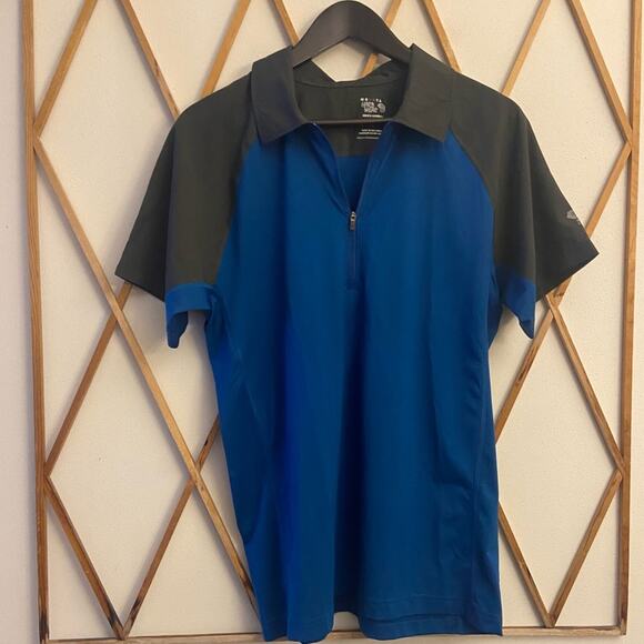 Mountain Hardwear Quarter Zip Shirt - Picture 1 of 4